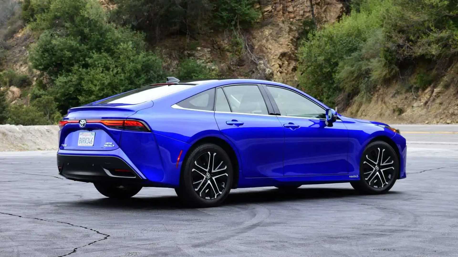 Toyota U.S. Hydrogen Fuel Cell Car Sales Keep Growing In Q3 2023