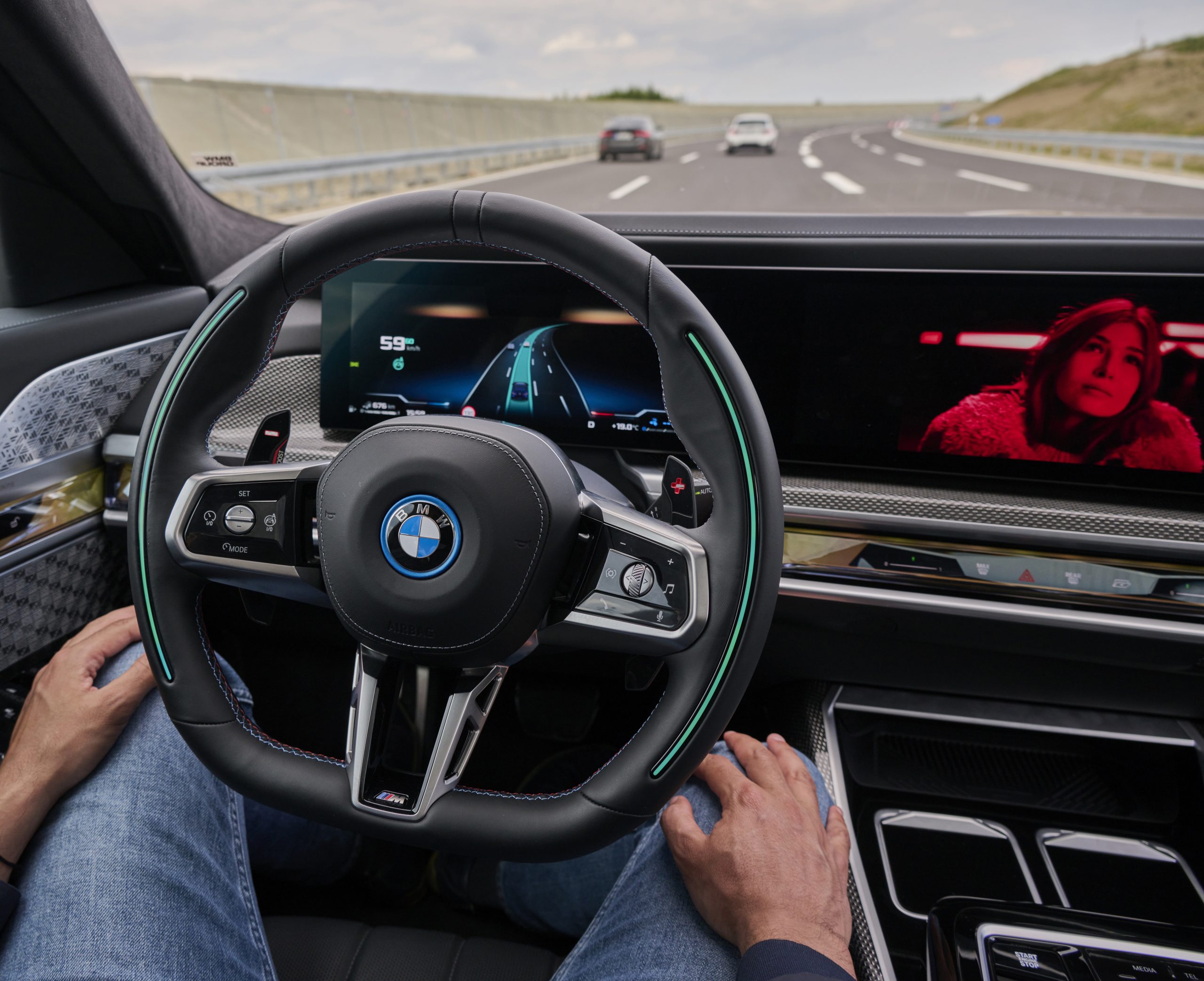 BMW to follow Mercedes-Benz with hands-free driving 2024