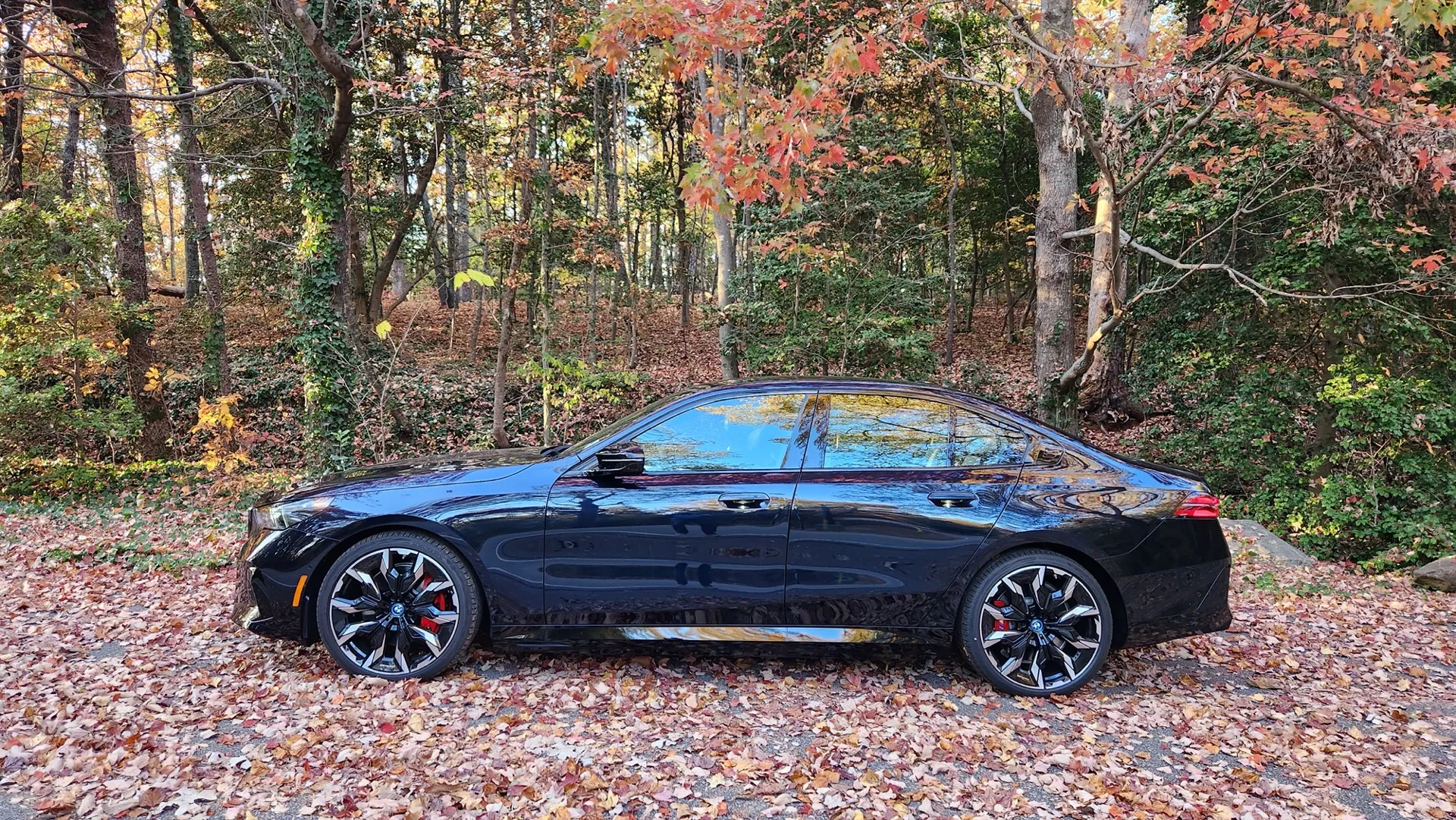 2024 BMW i5 electrical sport sedan trounces gasoline sibling Unveiled: Uncover Auto Excellence at Autoxyon